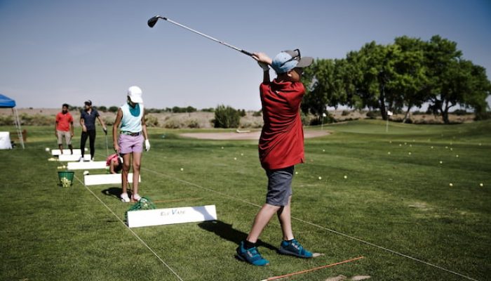 Una escuela de golf para todos los niveles y edades